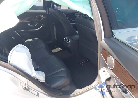 2018 Mercedes-Benz C 300 из США, поврежденный, VIN WDDWF4JB4JR316715